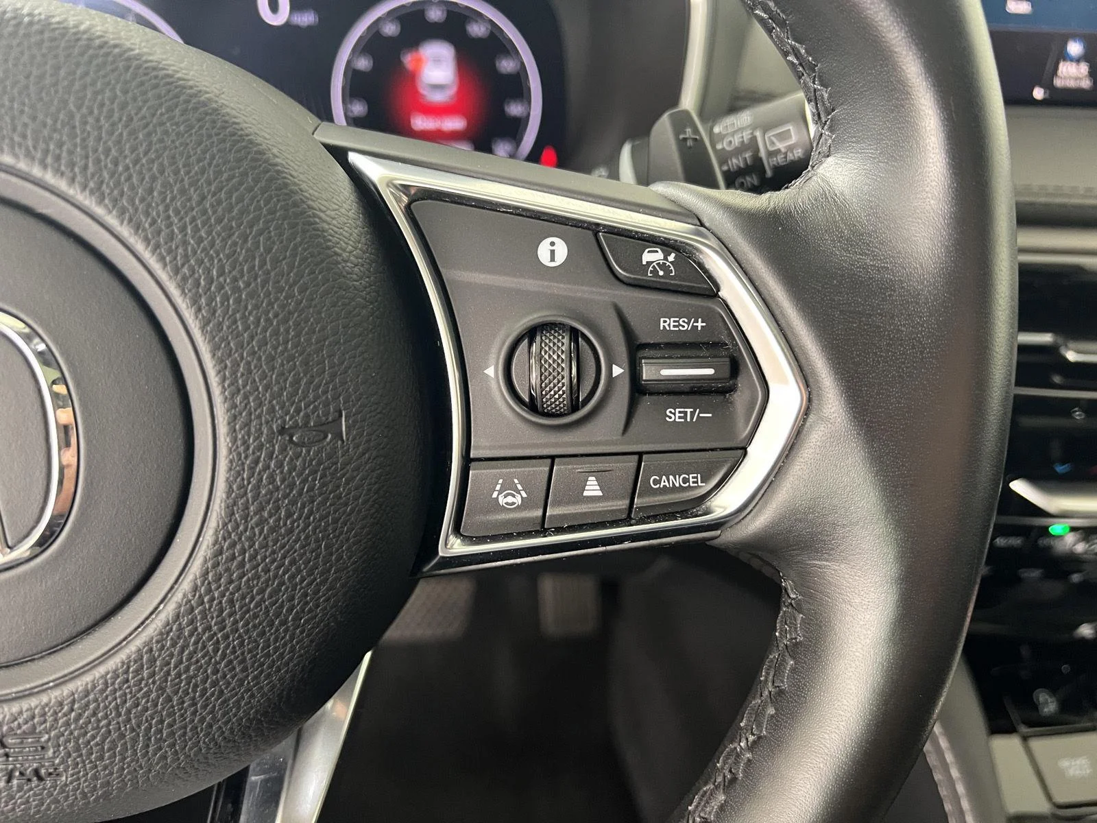Used 2024 Bk Acura w/Advance Package image 12