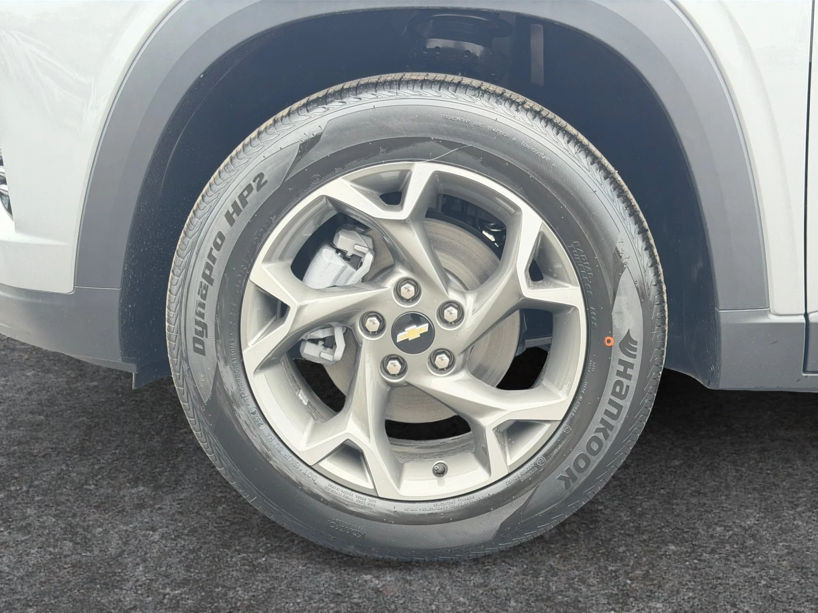 New 2026 Sterling Gray Metallic Chevrolet LT image 9
