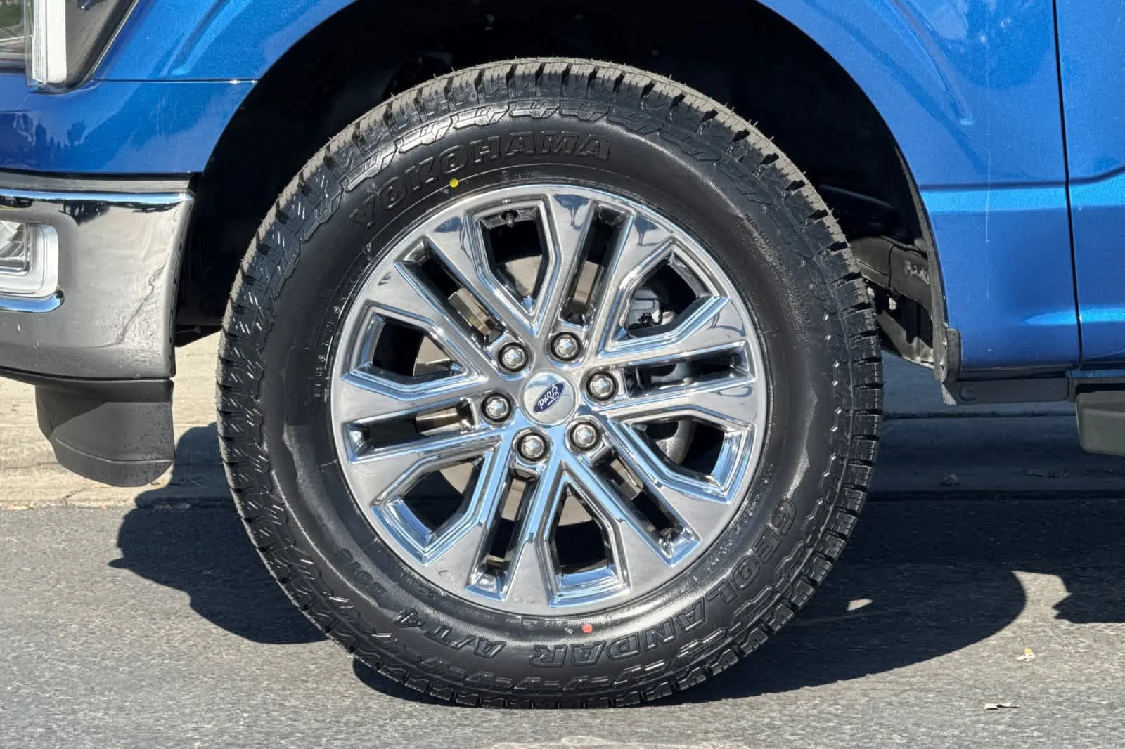 Certified Used 2024 Atlas Blue Metallic Ford LARIAT image 26