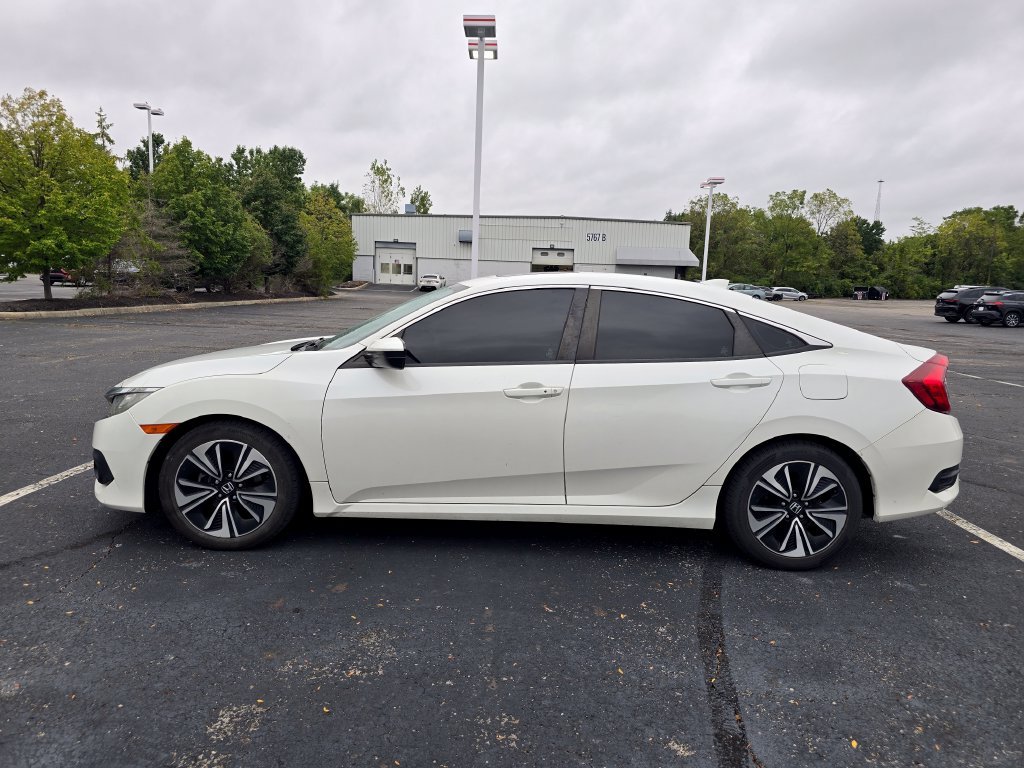 Used 2016 White Honda EX-L image 4