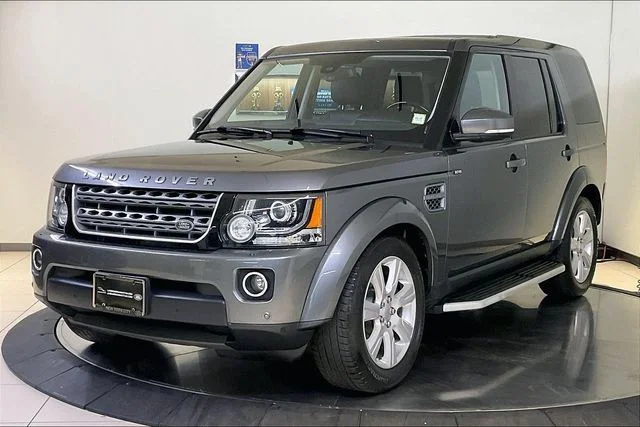 2016 Land Rover LR4 3.0 HSE w/Silver Package's photo