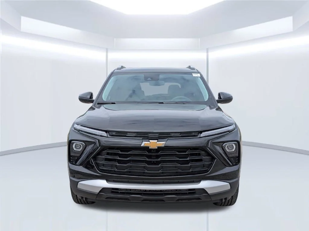 New 2026 Mosaic Black Metallic Chevrolet LT image 11