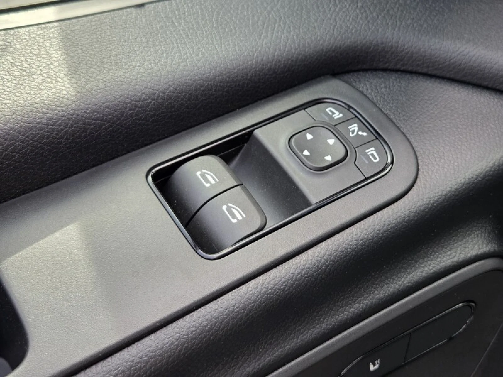 2025 Mercedes-Benz Sprinter Cargo Van Base - Photo 22