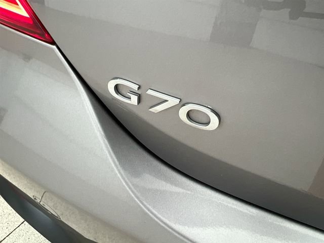 2024 GENESIS G70 Standard - Photo 39
