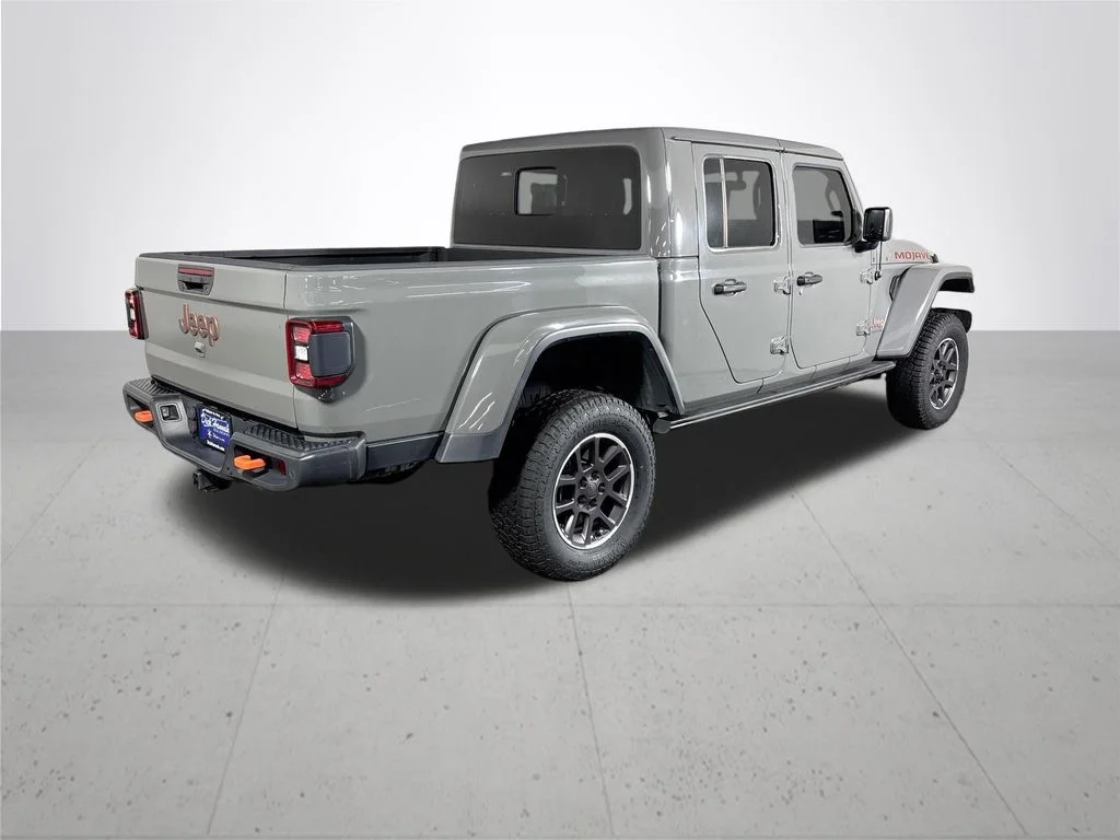 Used 2021 Gray Jeep Mojave image 6