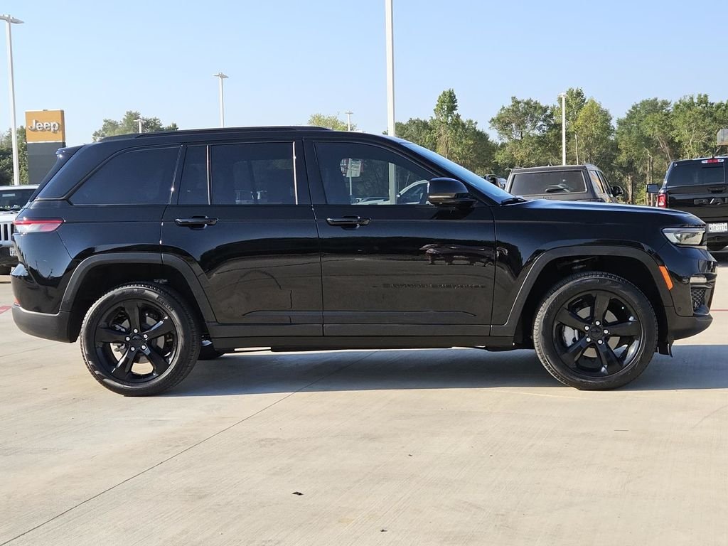 Used 2025 Black Jeep Limited image 9