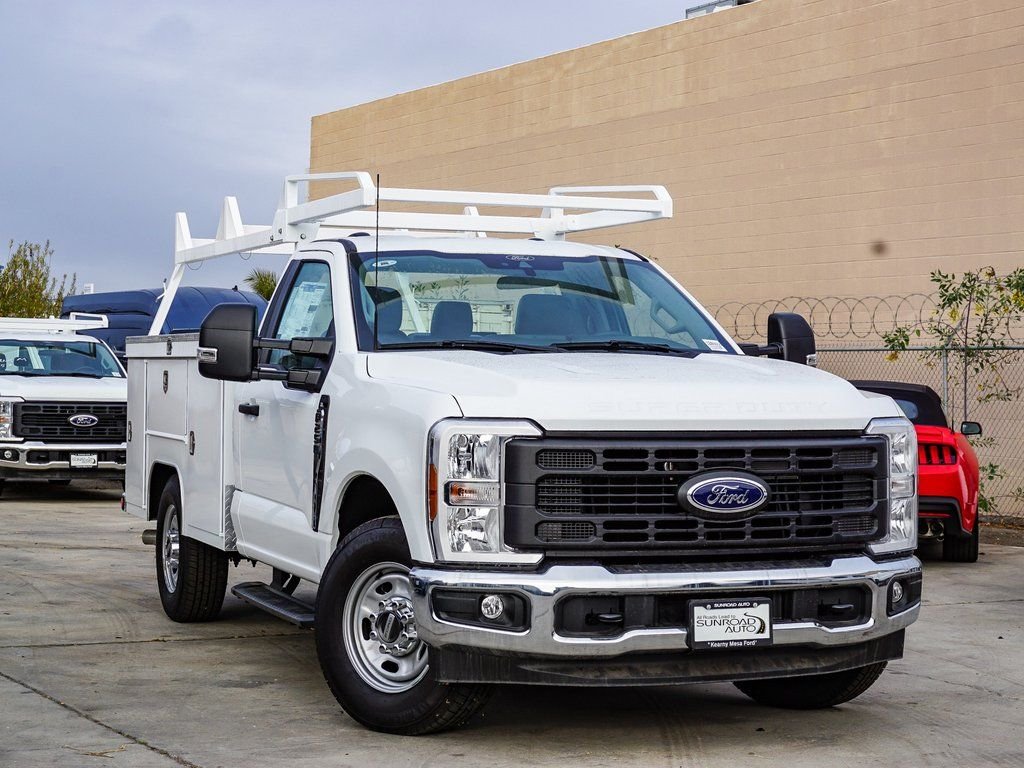 2024 Ford F-250 XL Regular Cab 8' Box's photo