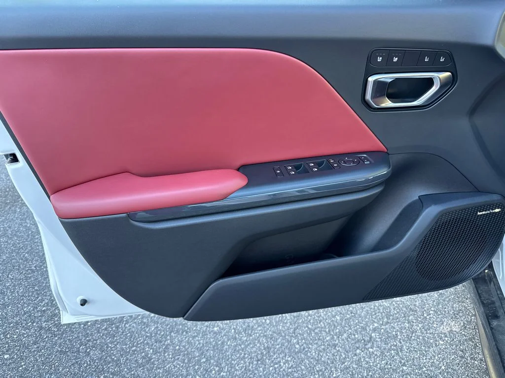 New 2025 White Kia GT-Line image 11