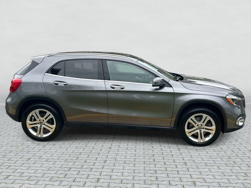 Used 2018 Mountain Gray Metallic Mercedes-Benz GLA 250 image 4