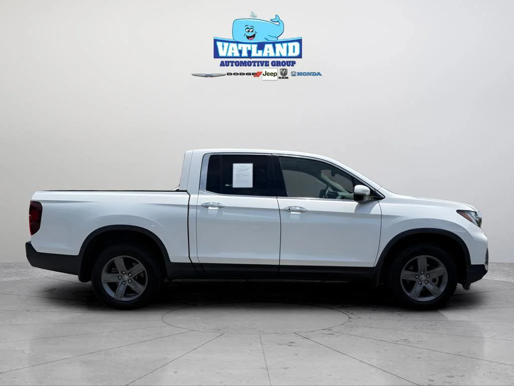 Certified Used 2022 Platinum White Pearl Honda RTL-E image 50