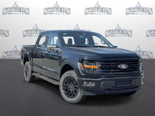 New 2026 Black Ford XLT image 1