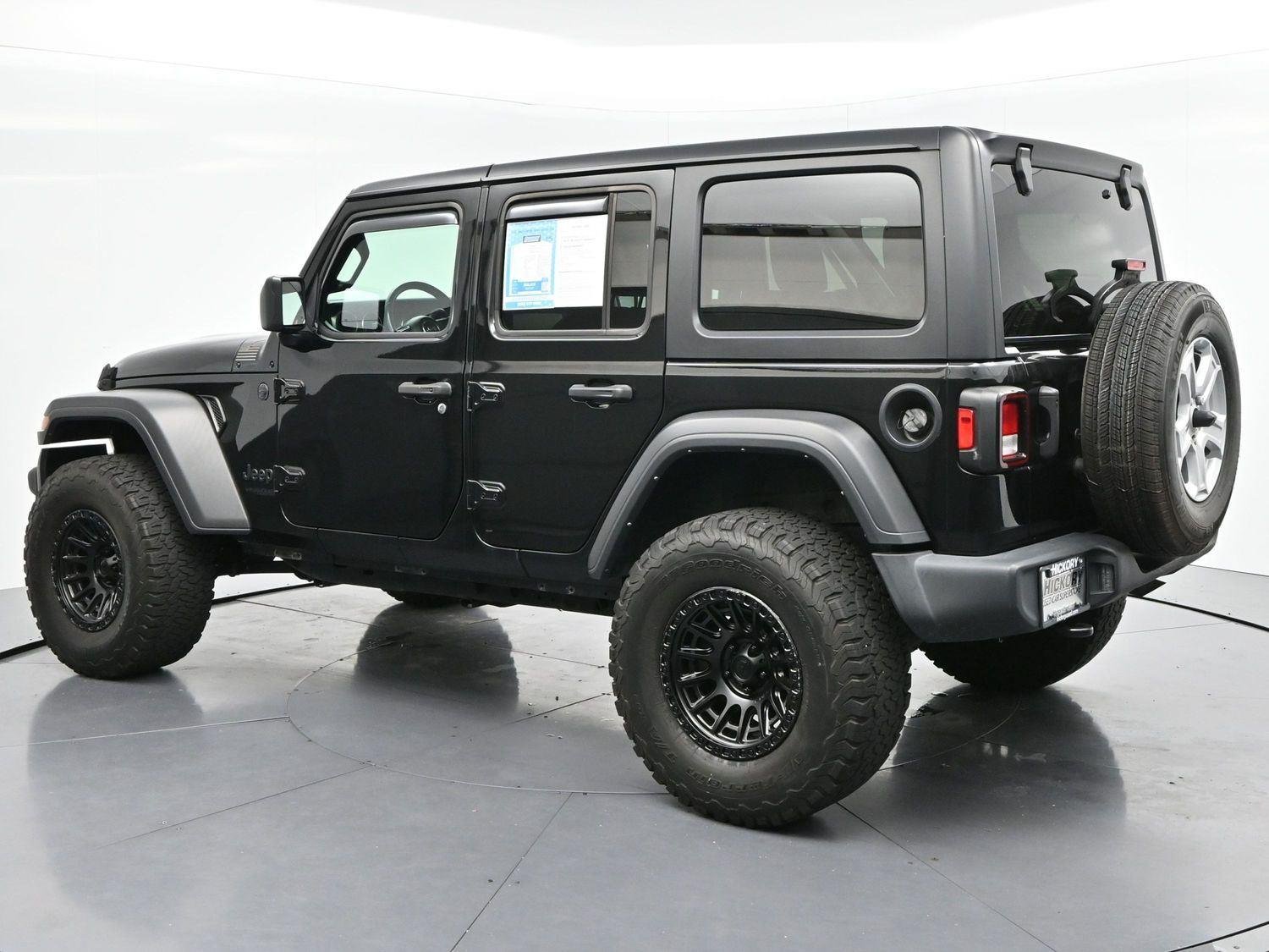 Used 2022 Black Clearcoat Jeep Unlimited Sport S image 5