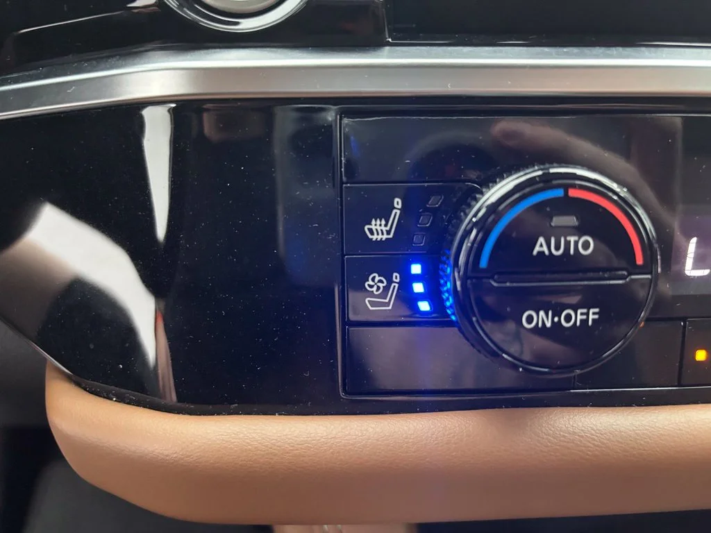 Certified Used 2023 Red Nissan Platinum image 29
