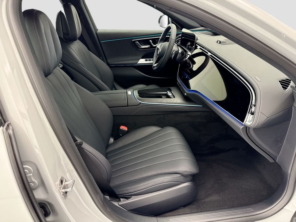New 2026 MANUFAKTUR Alpine Grey Mercedes-Benz E 350 image 19