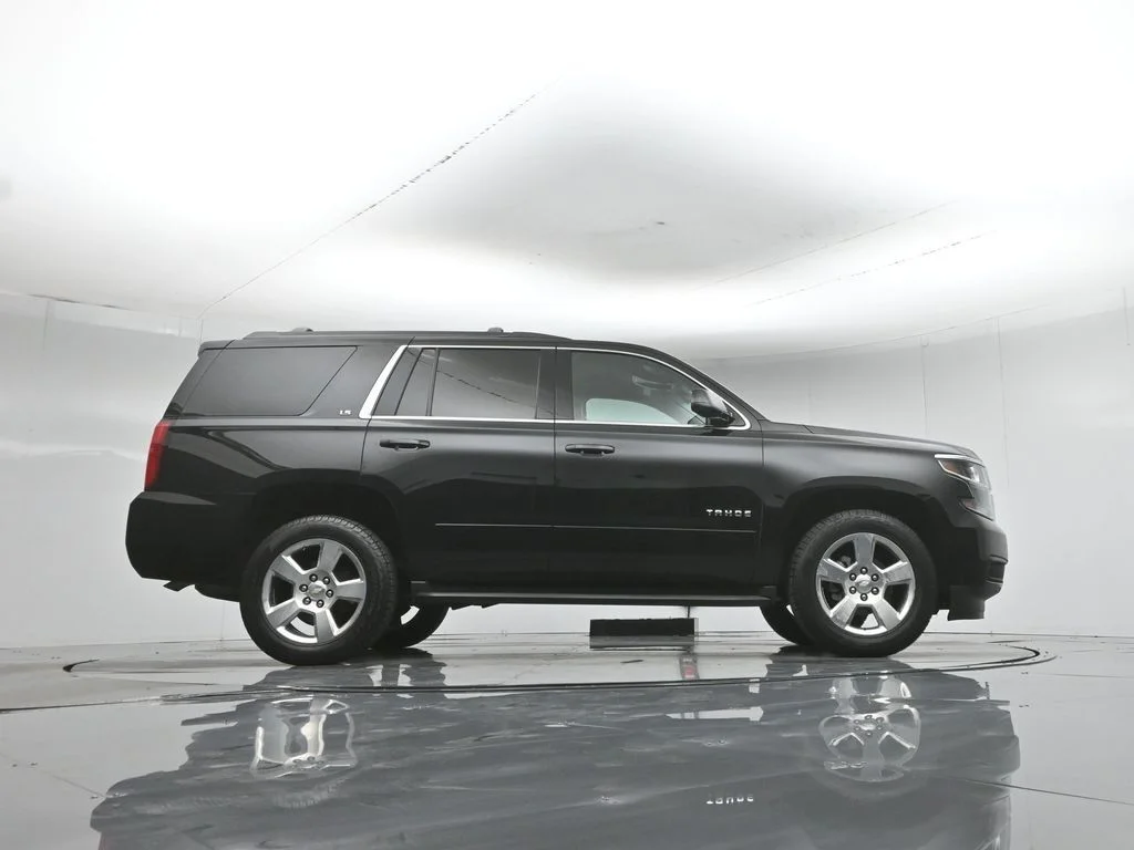 Used 2016 Black Chevrolet LS image 48