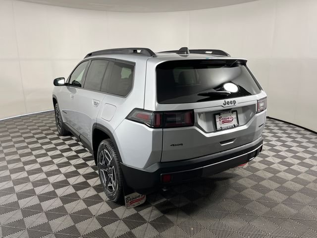New 2026 Silver Zynith Clearcoat Jeep Limited image 3