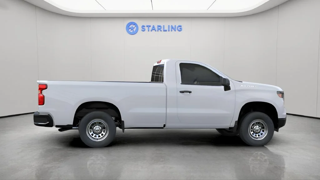 New 2026 Summit White Chevrolet WT image 4