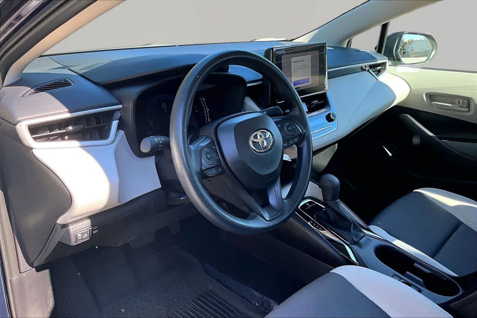 Certified Used 2026 Blueprint Toyota LE image 18