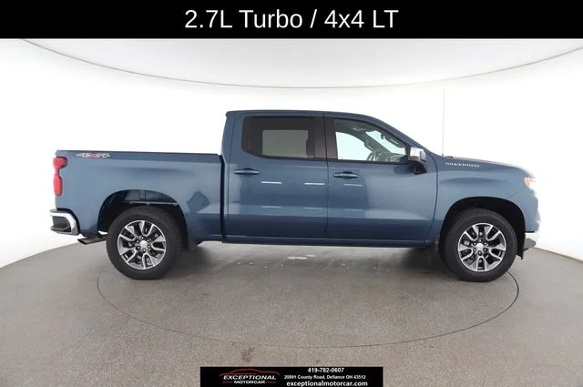Used 2024 Blue Chevrolet LT image 23