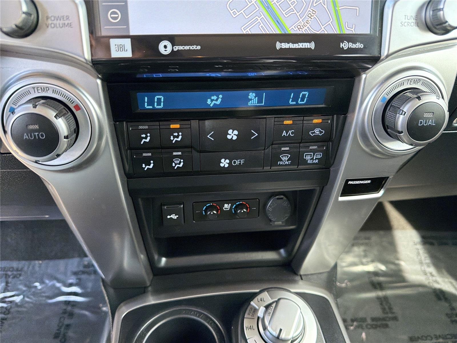 2022 Toyota 4Runner Limited - Photo 7