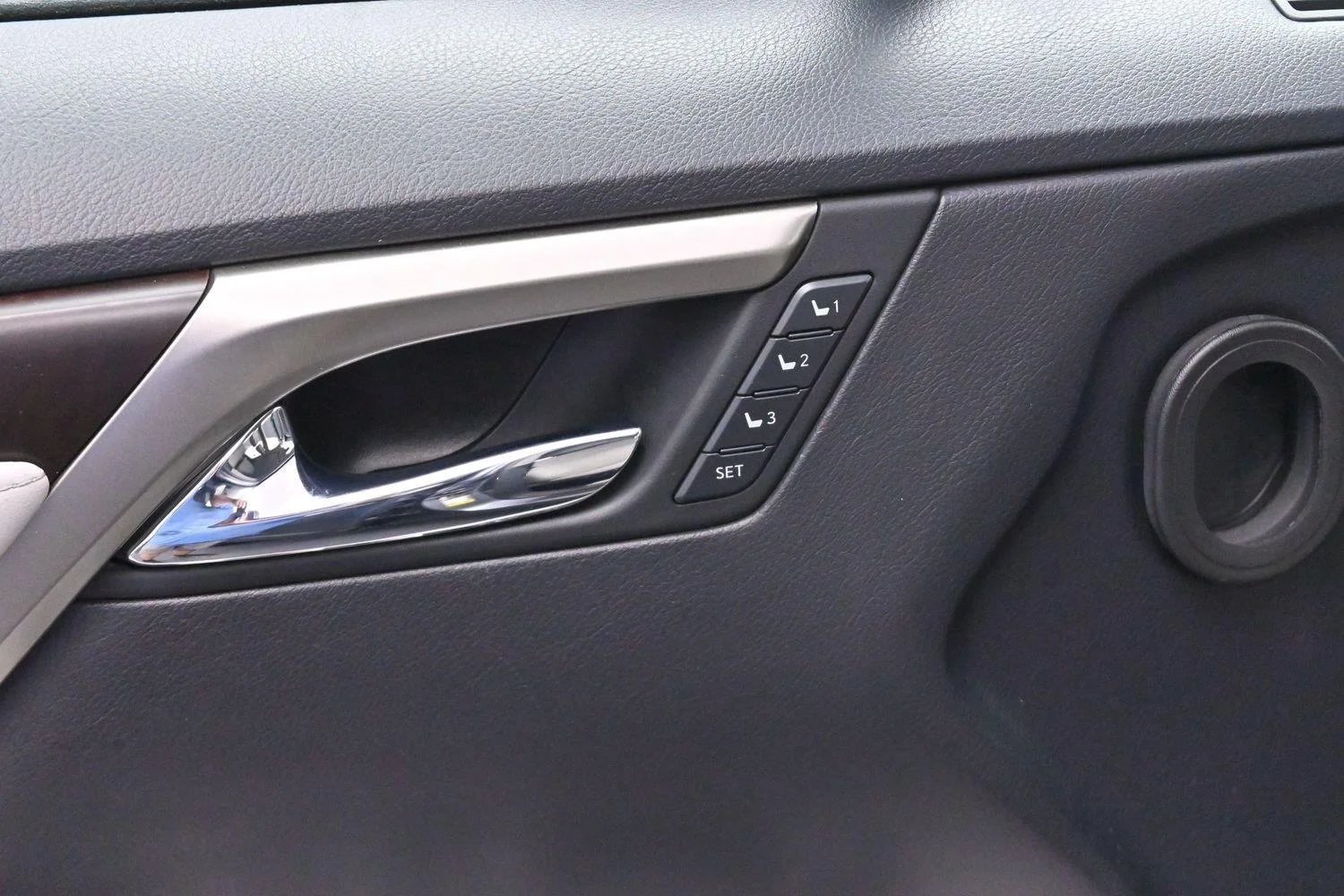 Used 2021  Lexus RX 350 image 12