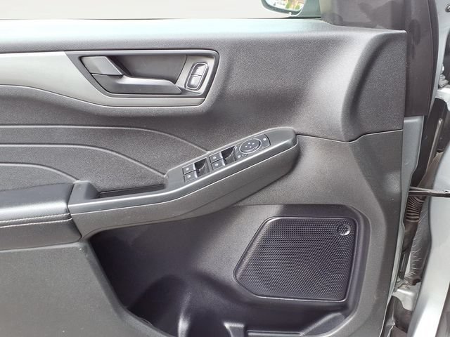 Used 2024  Ford Active image 15