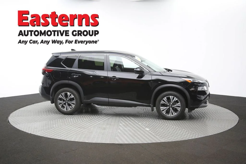 Used 2023 Black Nissan SV image 47