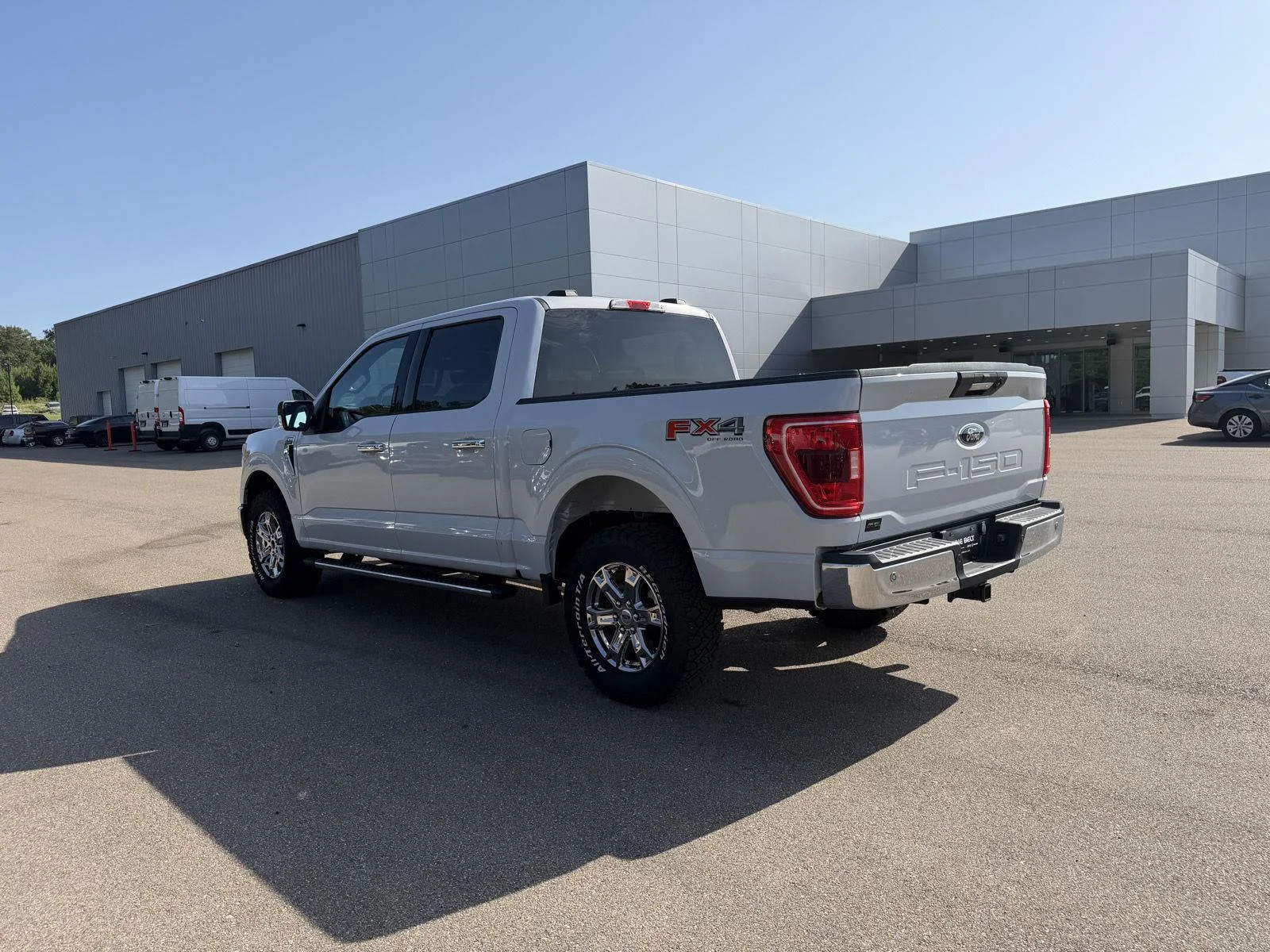 Used 2021 Space White Ford XLT image 4