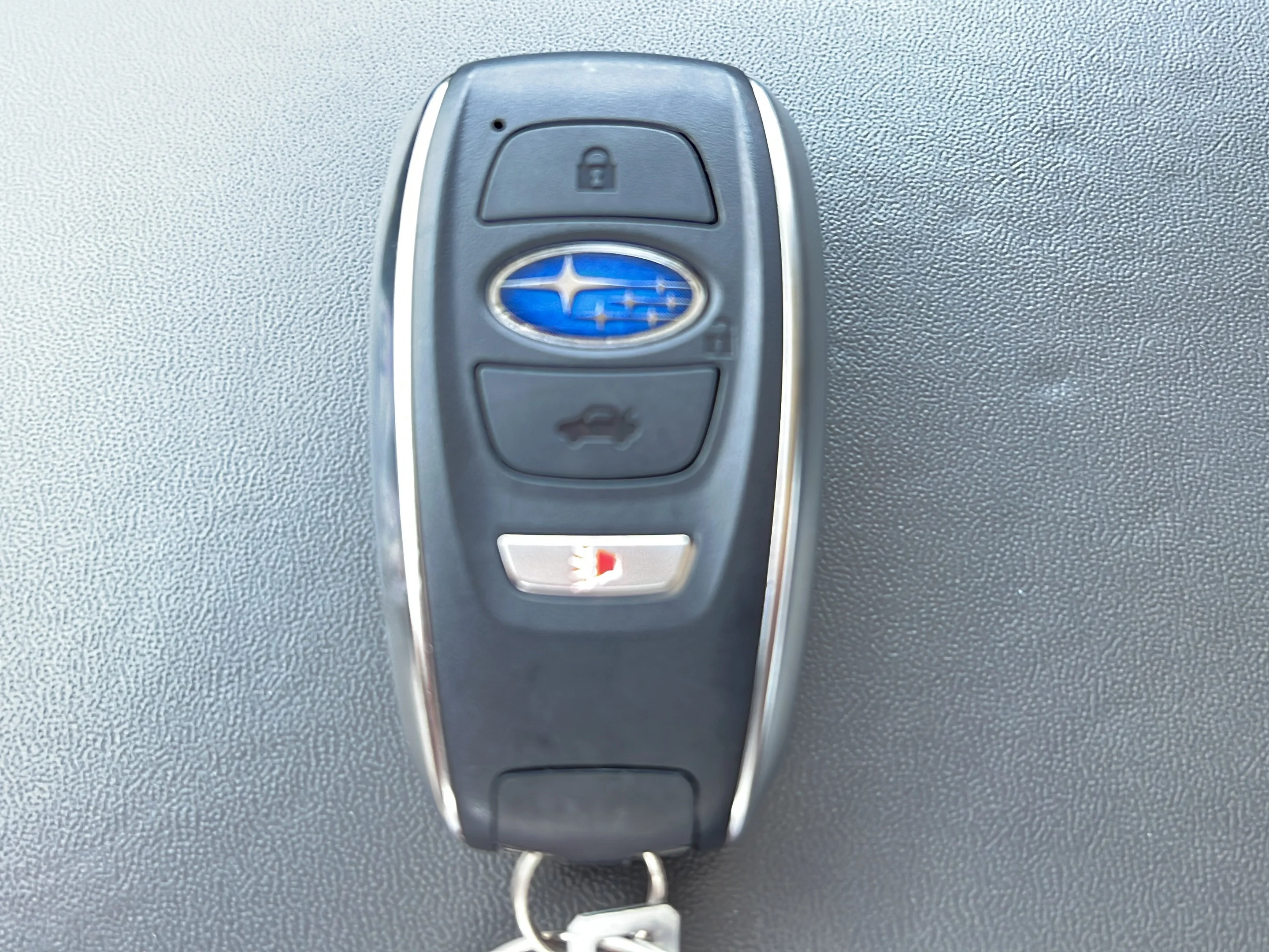 Used 2026 Crystal White Pearl Subaru Premium image 10