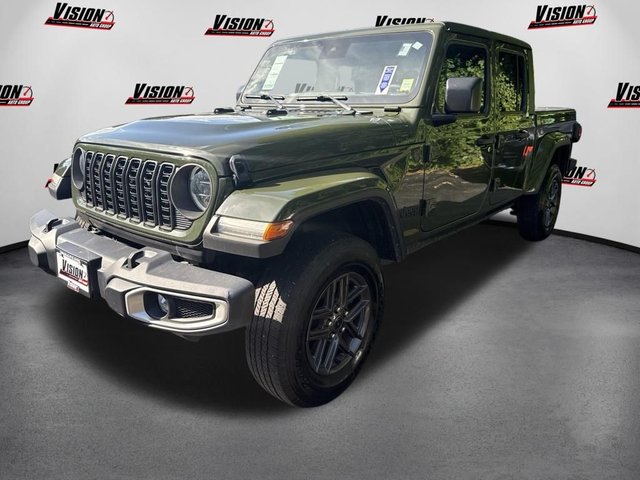 2024 Jeep Gladiator Sport S