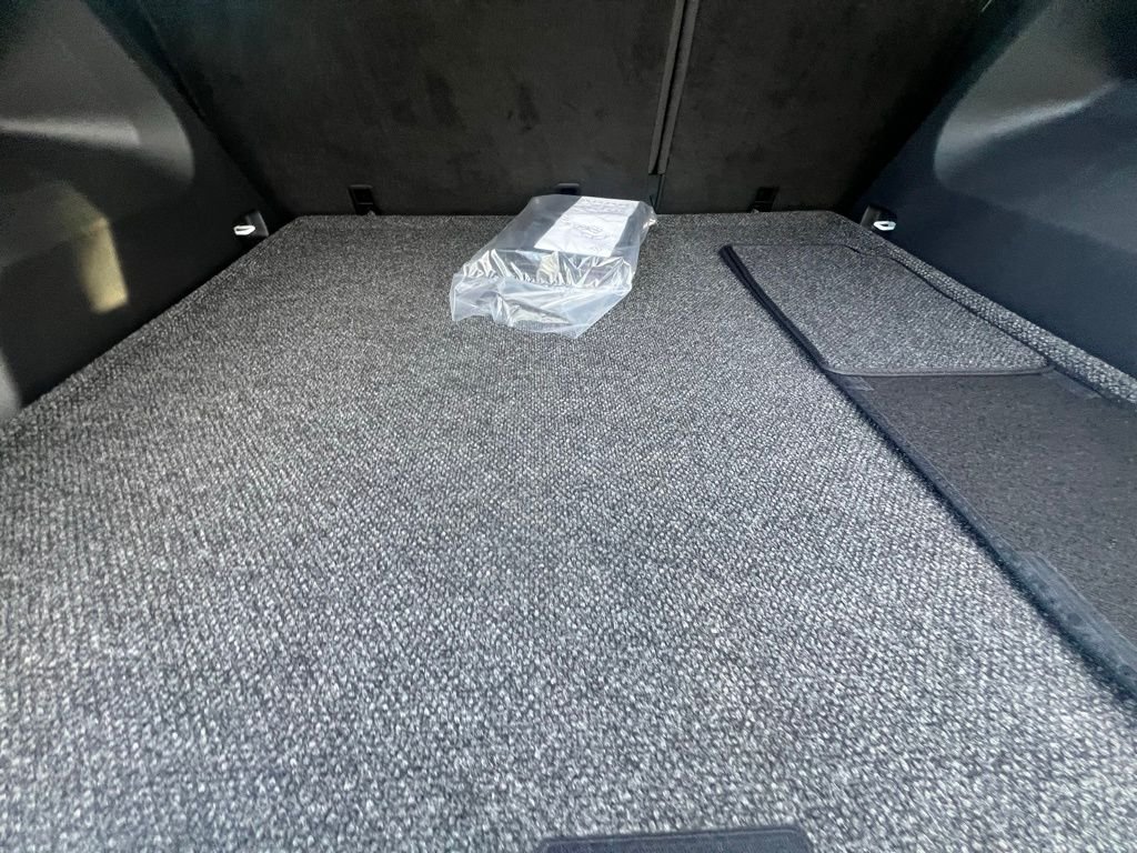 2026 Volkswagen Atlas Cross Sport SE w/Tech - Photo 43