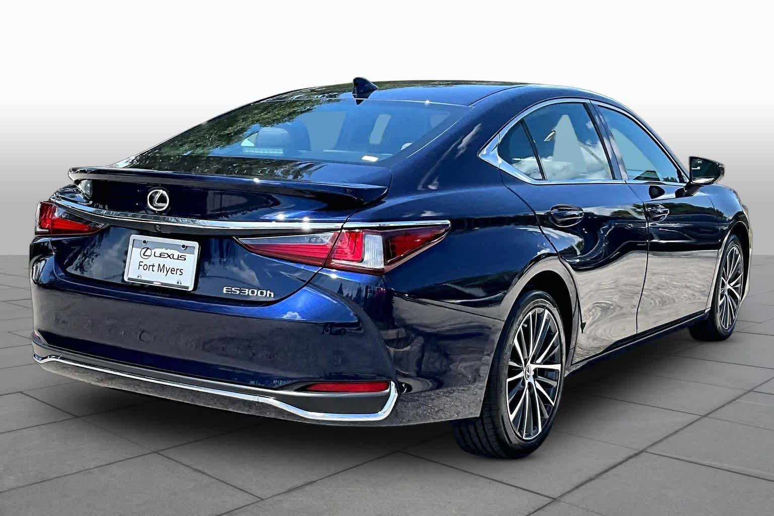 Used 2023 Nightfall Mica Lexus  image 13