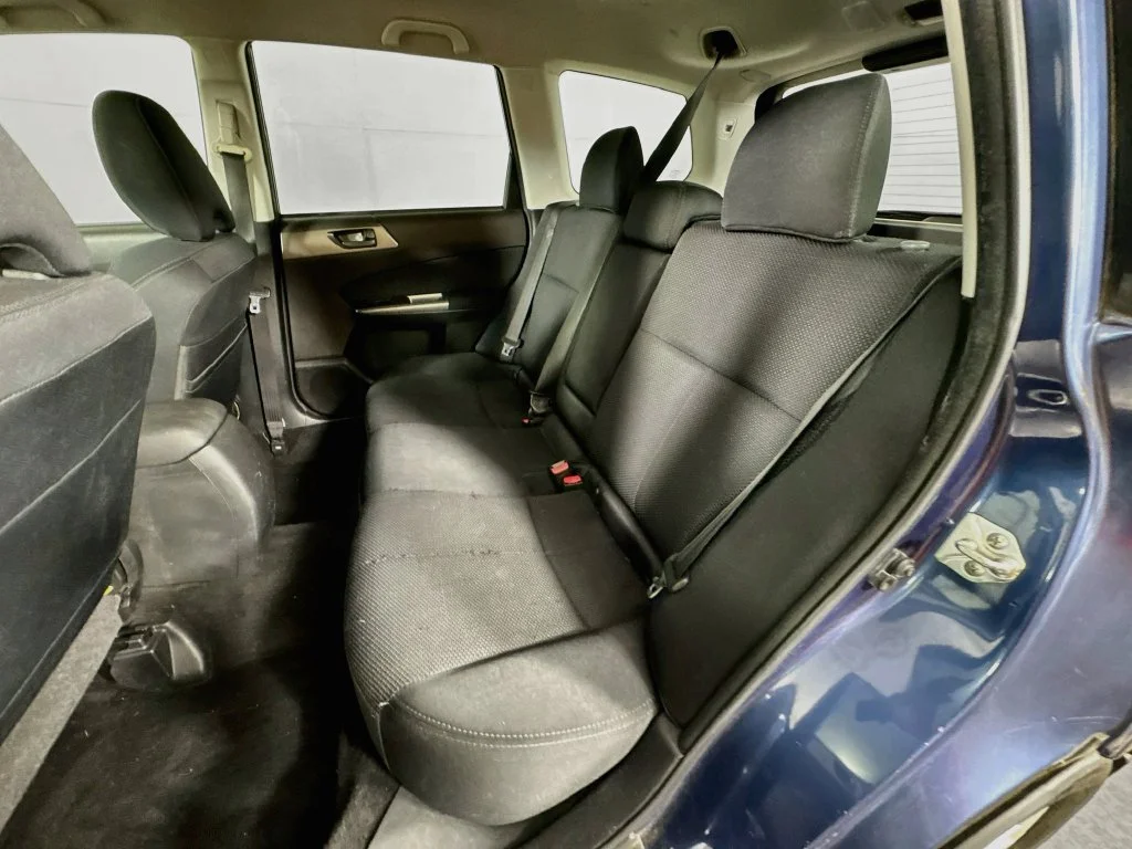 Used 2011 Blue Subaru 2.5X image 26
