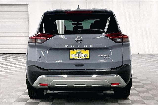 Used 2023 Boulder Gray Pearl Nissan Platinum image 5