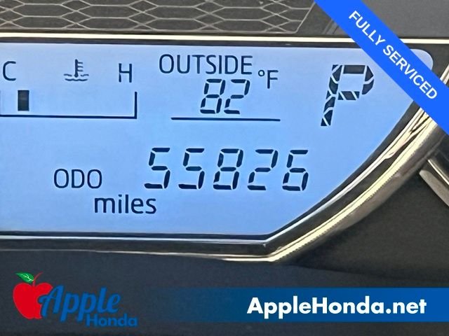 Used 2014 Classic Silver Metallic Toyota LE image 19