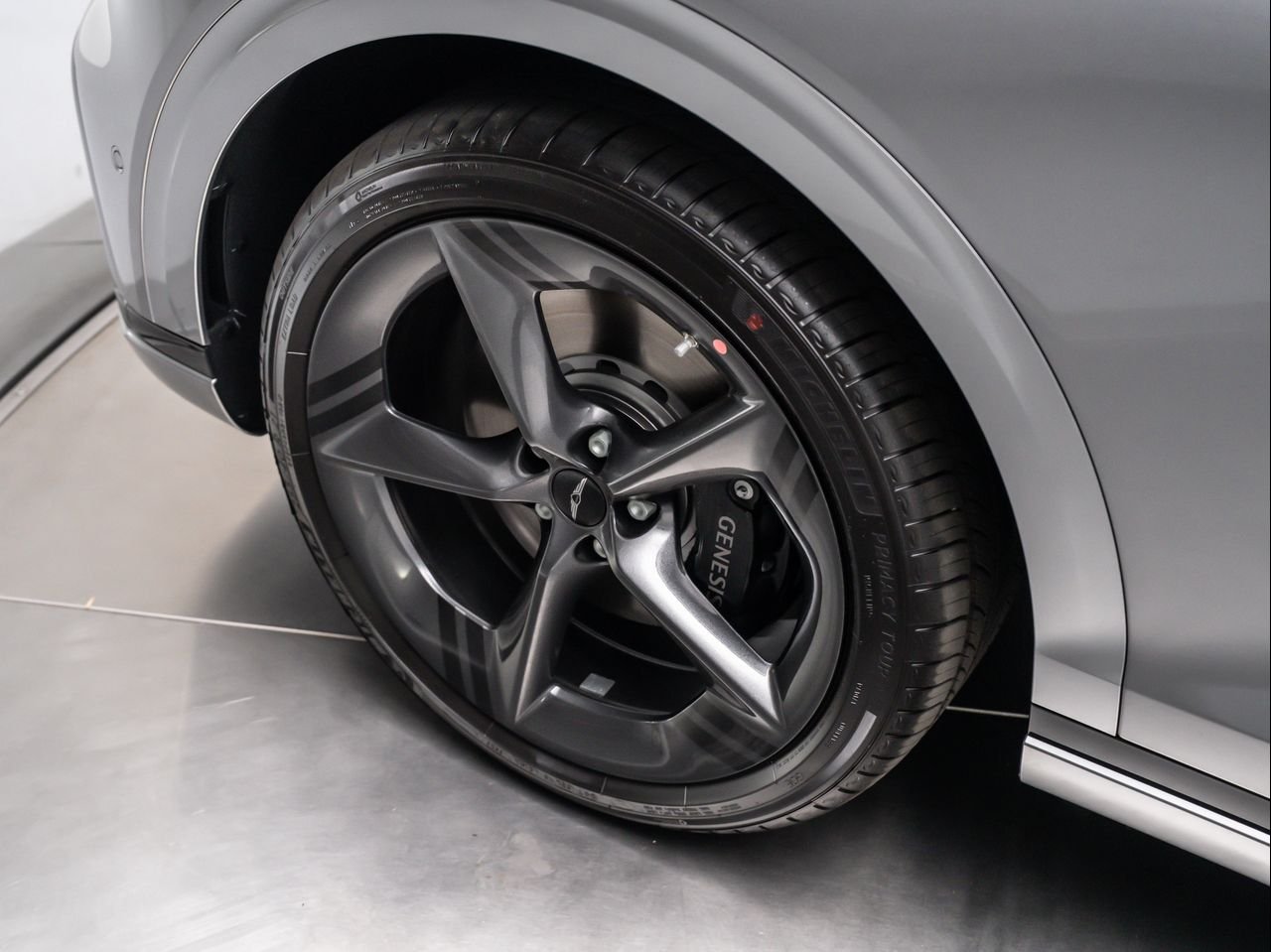 New 2026 Savile Silver Genesis 2.5T SPORT PRESTIGE image 12