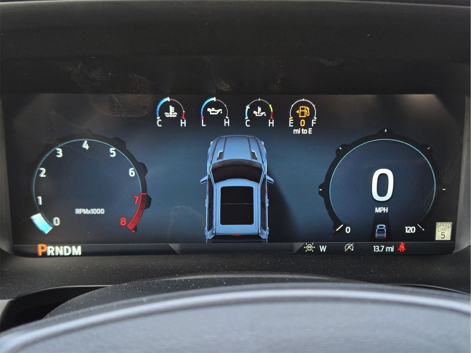 New 2026 Carbonized Gray Metallic Ford XLT image 10