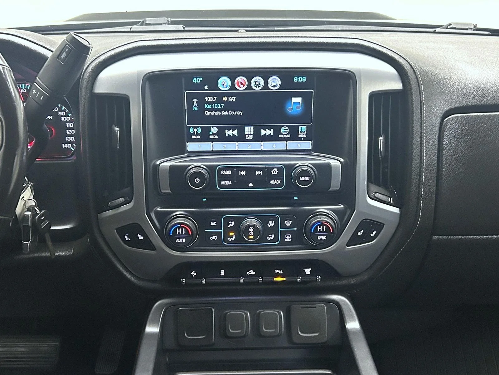 Used 2018 Black GMC SLT image 13
