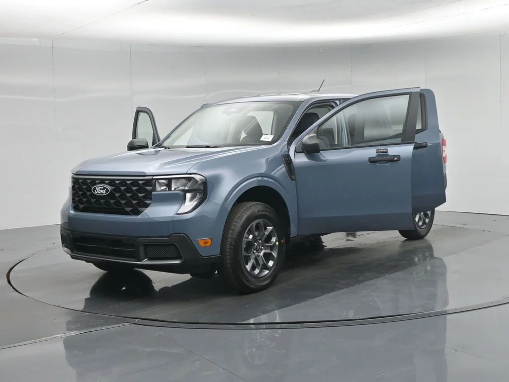 New 2026 Gray Ford XLT image 28