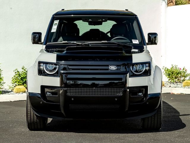 New 2026 Borasco Grey Land Rover X image 3