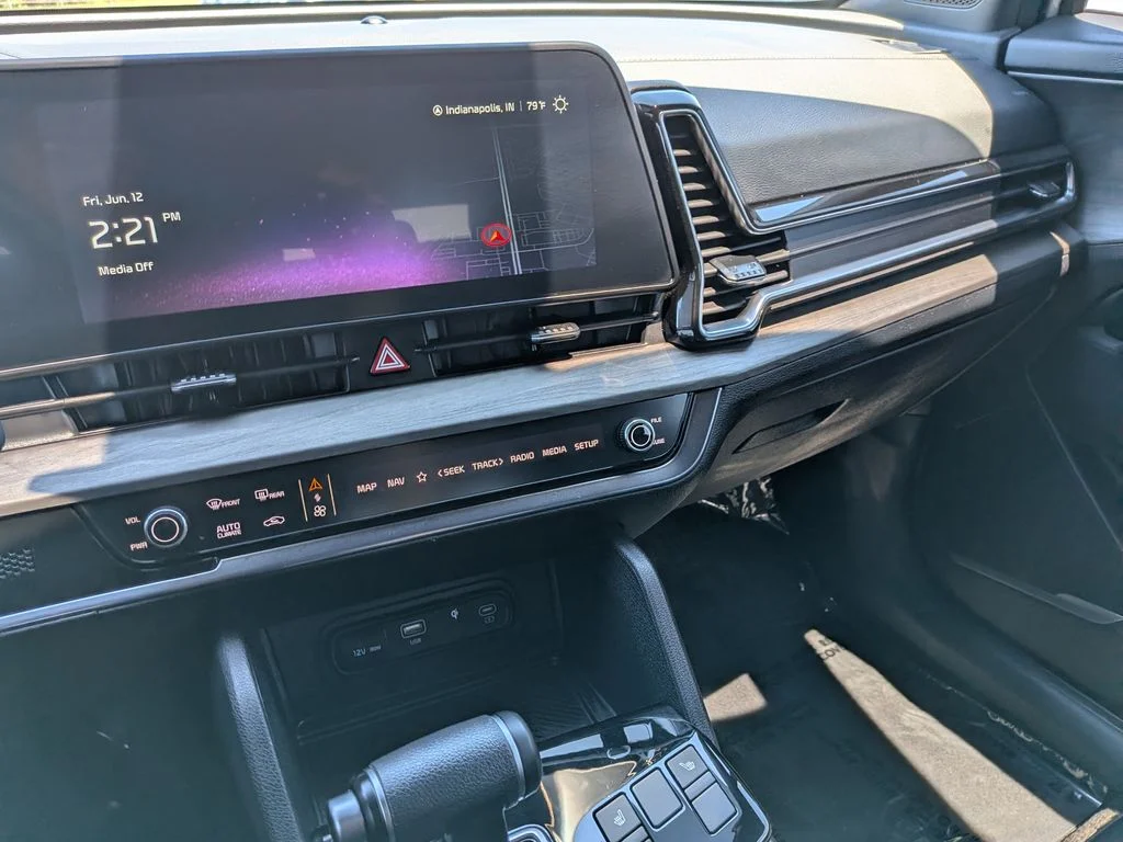 Certified Used 2025 Gray Kia X-Line image 18