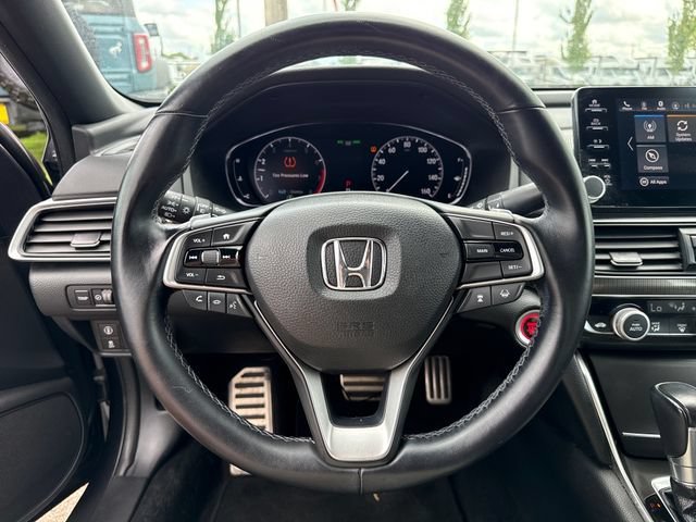 Used 2018  Honda Sport 1.5T image 19