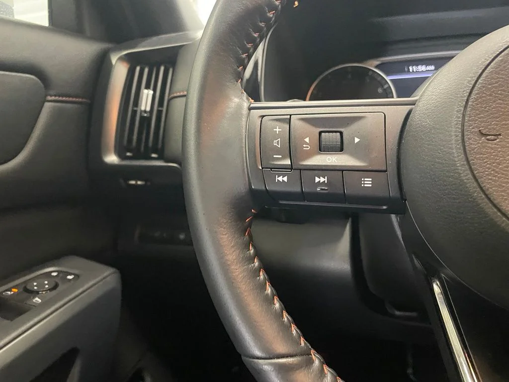 Used 2024 White Nissan Rock Creek image 12