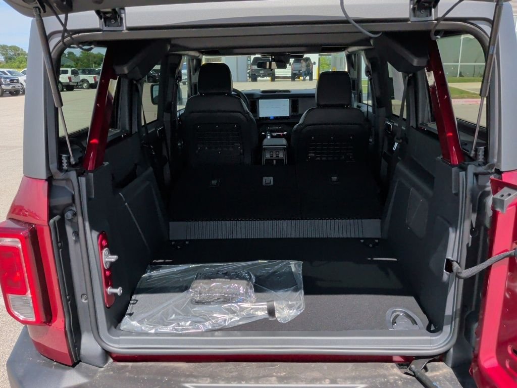 New 2026 Ruby Red Metallic Tinted Clearcoat Ford Big Bend® image 40