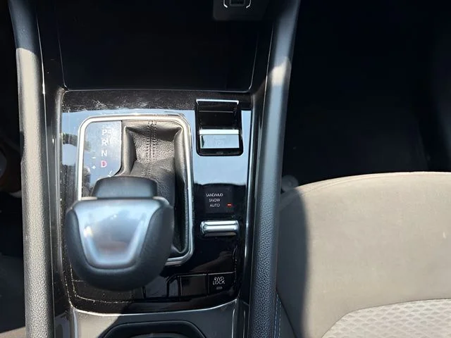 Used 2023 White Jeep Sport image 25