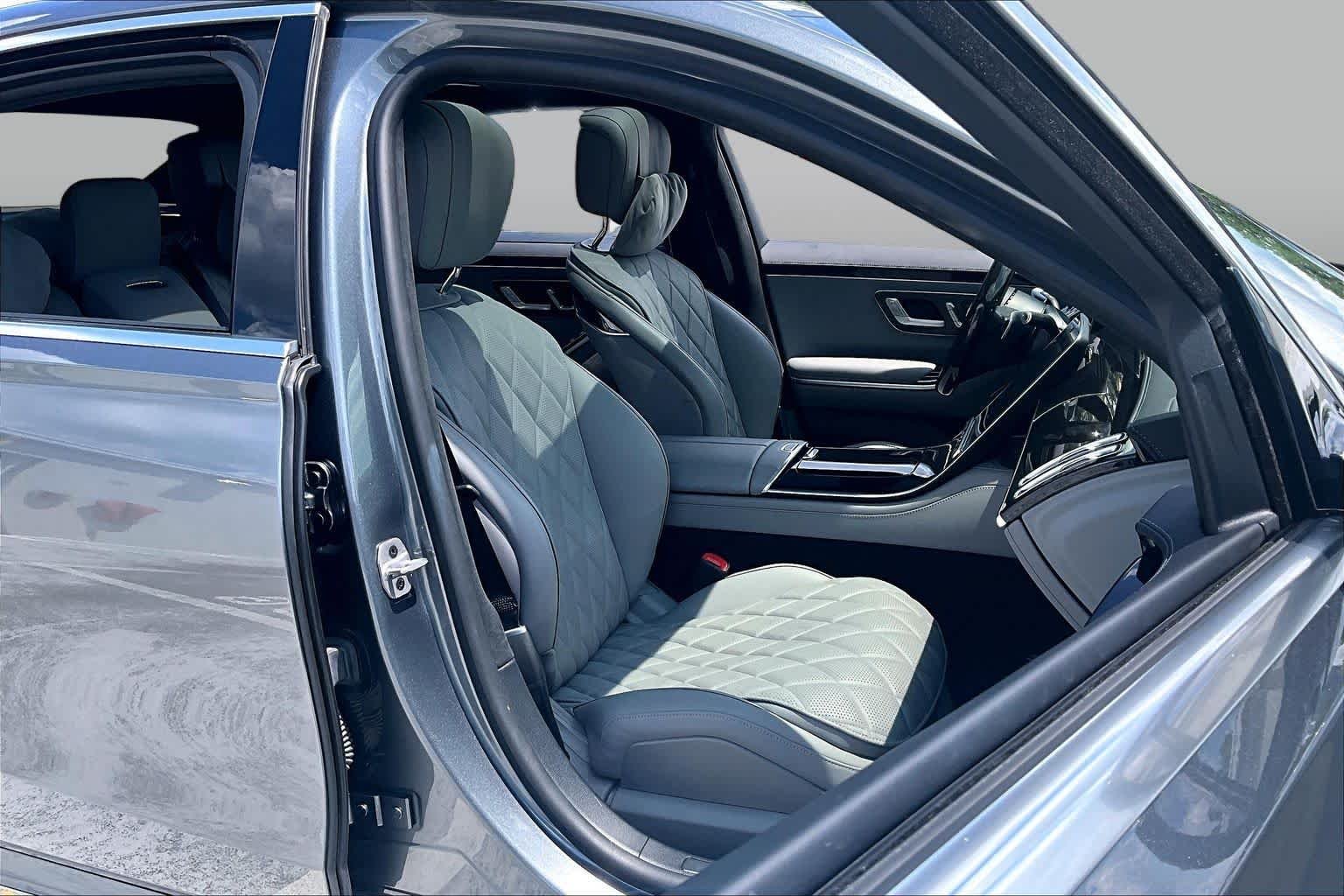 Used 2023 Selenite Grey Mercedes-Benz S 580 image 9