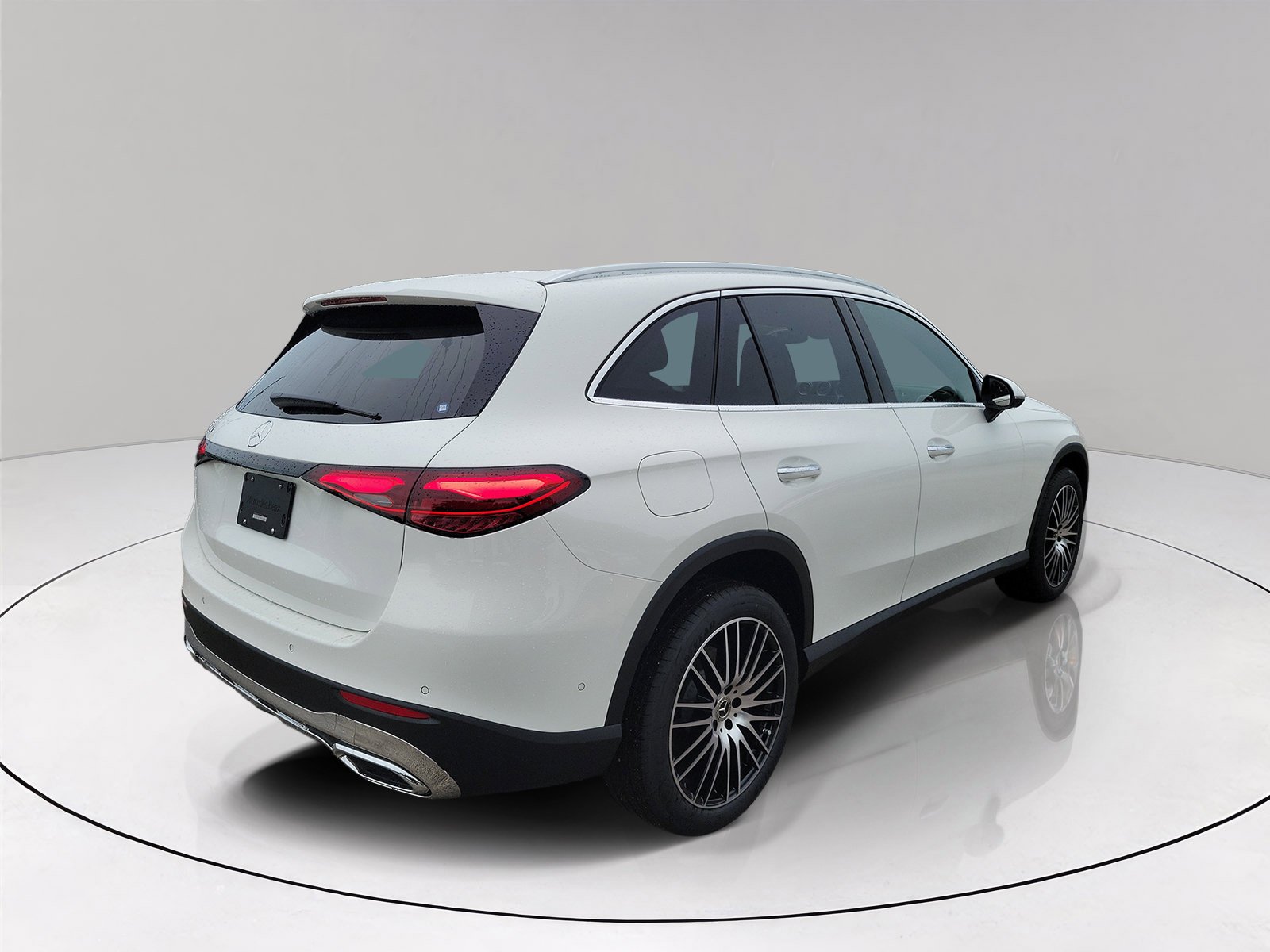 New 2027 Polar White Mercedes-Benz GLC 300 image 6