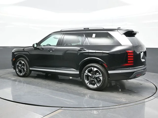 New 2026 Black Hyundai Limited image 3