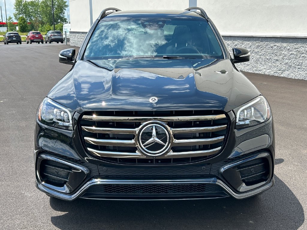 New 2026 Obsidian Black Metallic Mercedes-Benz GLS 450 image 43
