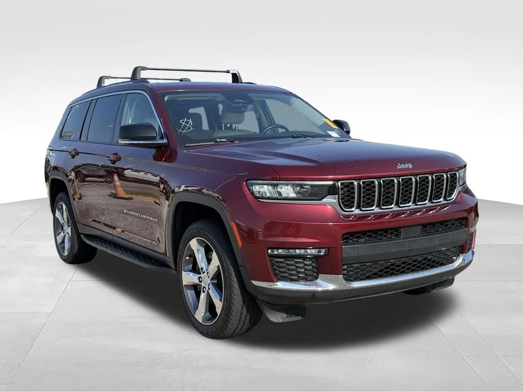 Used 2022 Red Jeep Limited image 26